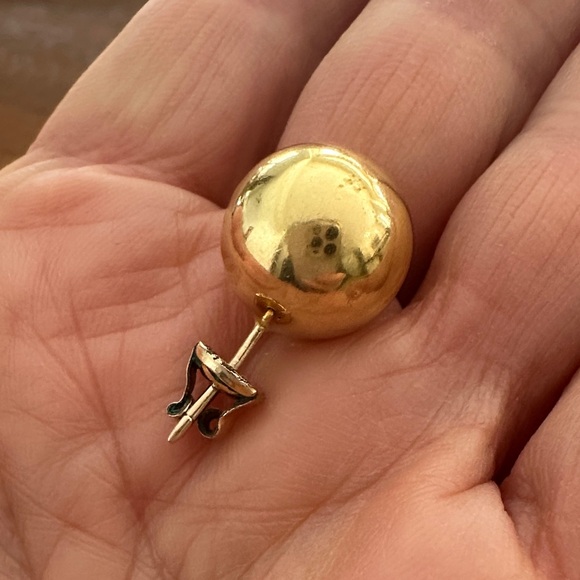 Vintage 14K Yellow Gold Ball Stud Earrings - Picture 6 of 9